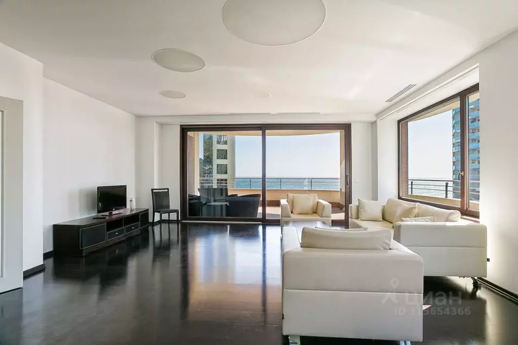 3-к кв. Крым, Ялта проезд Парковый, 6А (218.2 м) - Фото 1