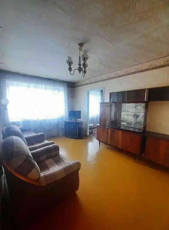 4-к. квартира, 60 м, 3/5 эт. - Фото 0