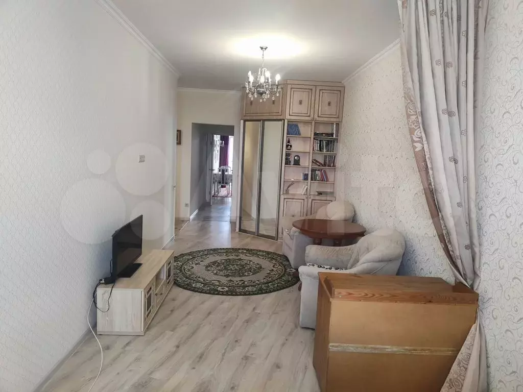 1-к. квартира, 48 м, 6/9 эт. - Фото 1
