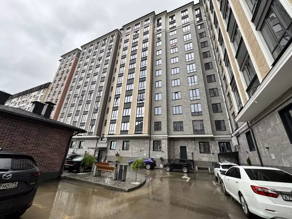 2-к кв. Кабардино-Балкария, Нальчик ул. Героя России Т.М. Тамазова, 3 ... - Фото 0