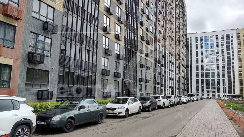3-к кв. Воронежская область, Воронеж ул. Загоровского, 13к2 (90.0 м) - Фото 0