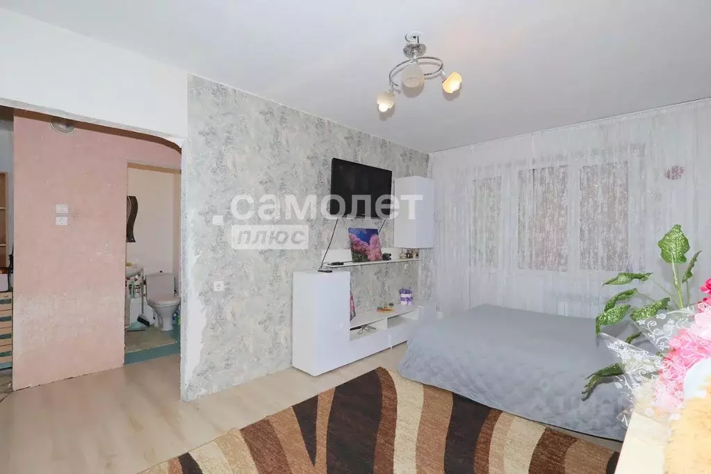 1-к кв. Кемеровская область, Кемерово ул. Серебряный Бор, 12 (35.3 м) - Фото 2