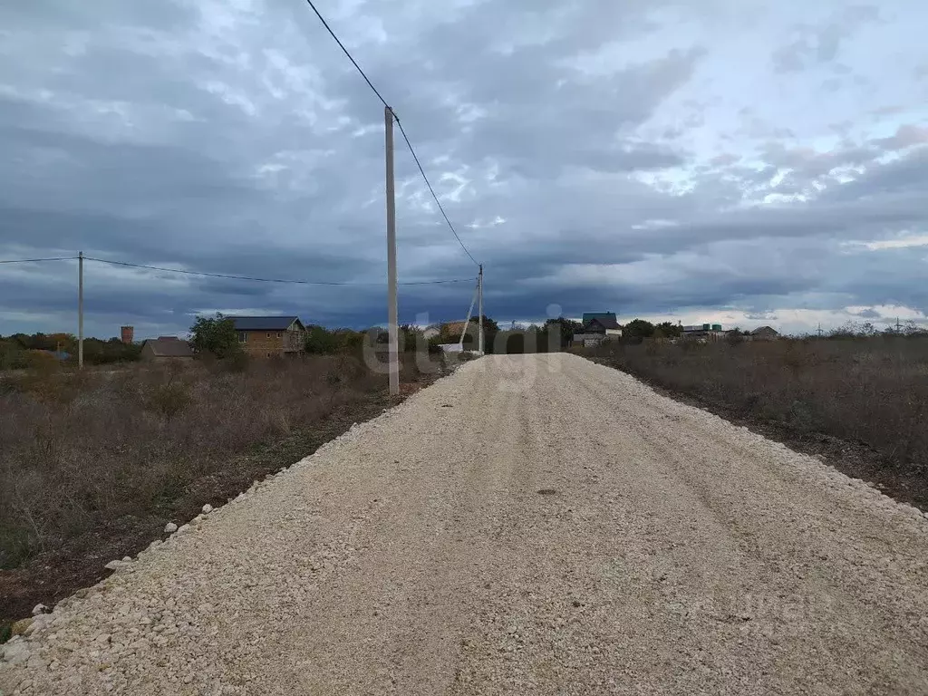 Участок в Крым, Симферополь городской округ, Грэсовский пгт  (6.0 ... - Фото 1