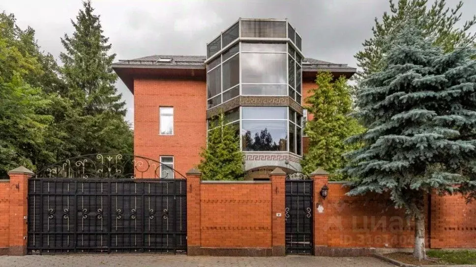 Коттедж в Московская область, Одинцовский городской округ, д. Раздоры, ... - Фото 0