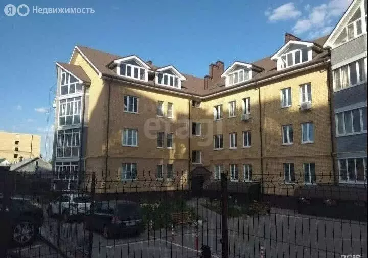 2-комнатная квартира: Липецк, Индустриальная улица, 61 (75 м) - Фото 1