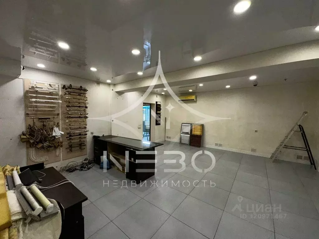 Офис в Краснодарский край, Сочи Новый Сочи мкр, ул. Инжирная, 2 (136 ... - Фото 1