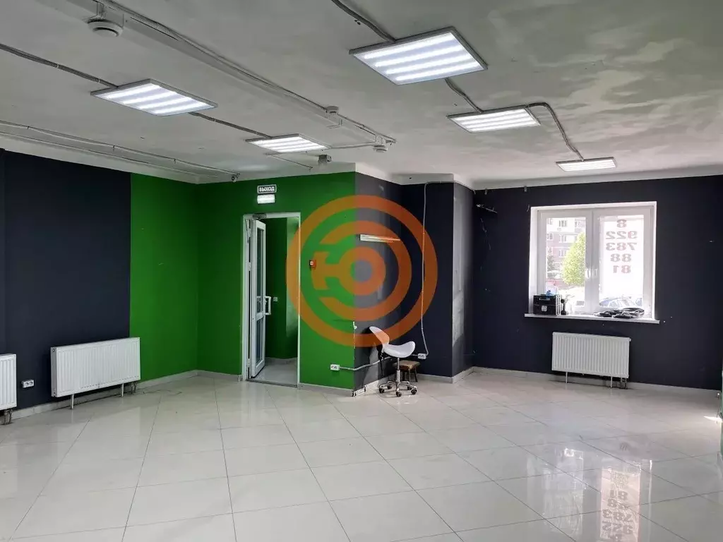 Торговая площадь в Тюменская область, Тюмень ул. Мельникайте, 2к11 (60 ... - Фото 2