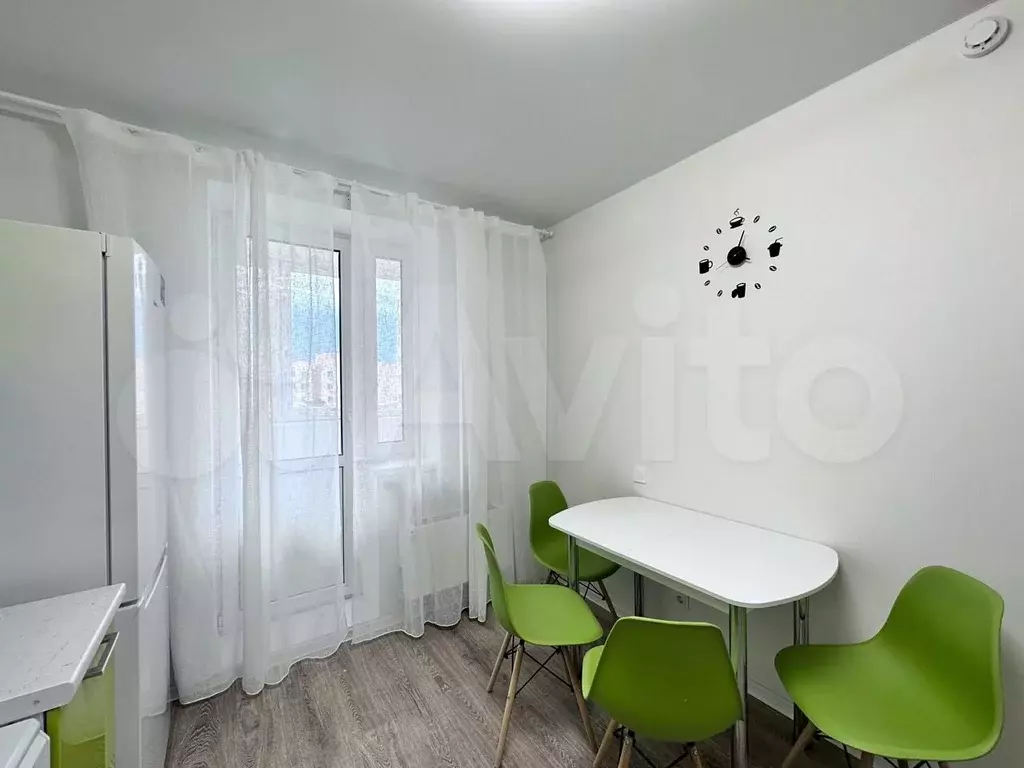 3-к. квартира, 70 м, 3/7 эт. - Фото 1