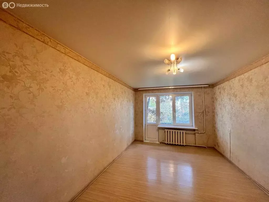 2-комнатная квартира: Волхов, улица Юрия Гагарина, 4 (45 м) - Фото 1