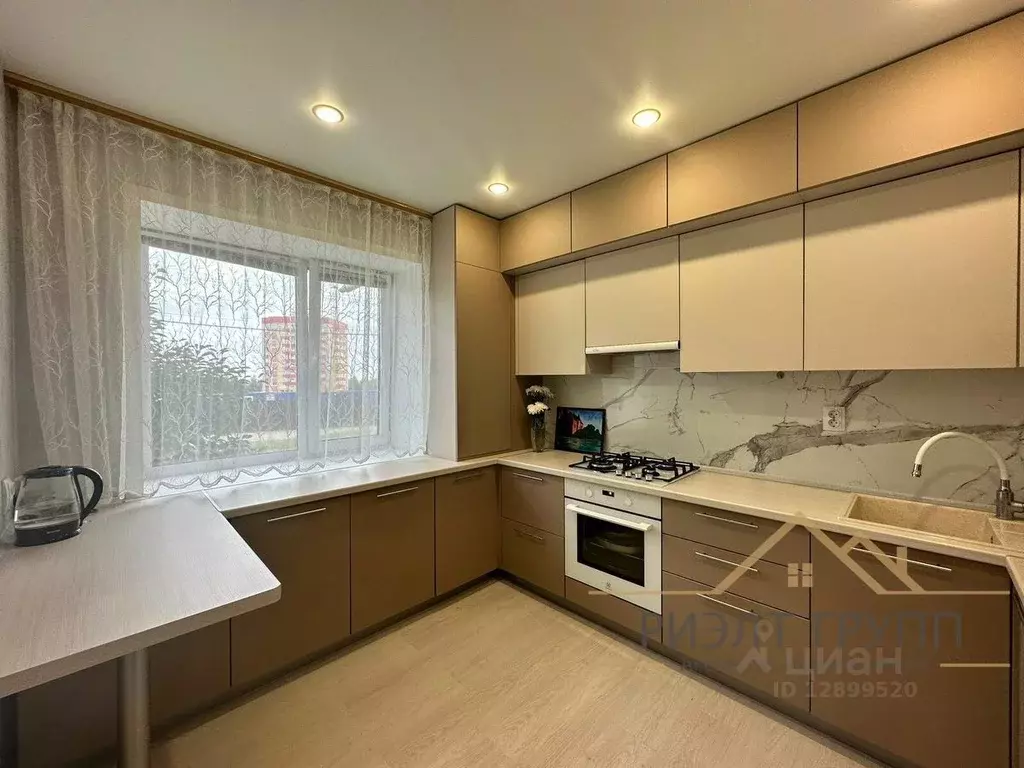 4-к кв. Татарстан, Лаишево ул. Дзержинского, 66 (79.0 м) - Фото 0