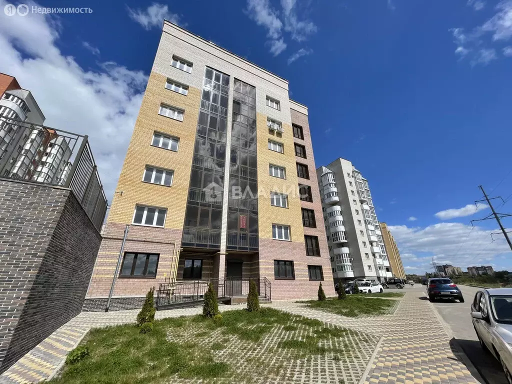 2-комнатная квартира: Смоленск, проспект Гагарина, 47Г (70 м) - Фото 1