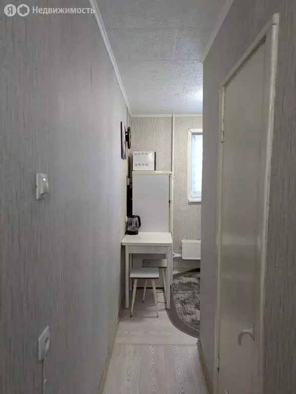 1-комнатная квартира: Екатеринбург, улица Академика Бардина, 40к1 (27 ... - Фото 1