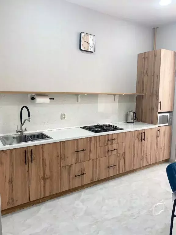 1-к кв. Дагестан, Каспийск ул. М. Халилова, 3А (53.0 м) - Фото 1