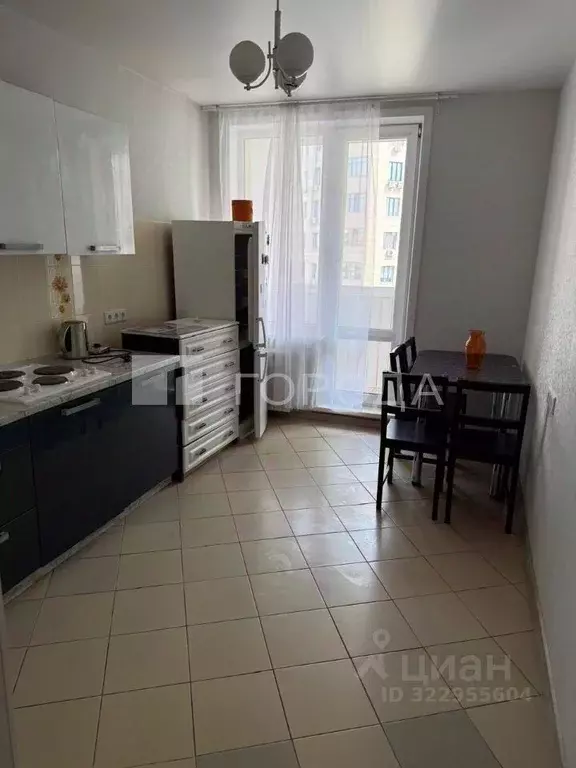 3-к кв. Новосибирская область, Новосибирск ул. Семьи Шамшиных, 12 ... - Фото 1