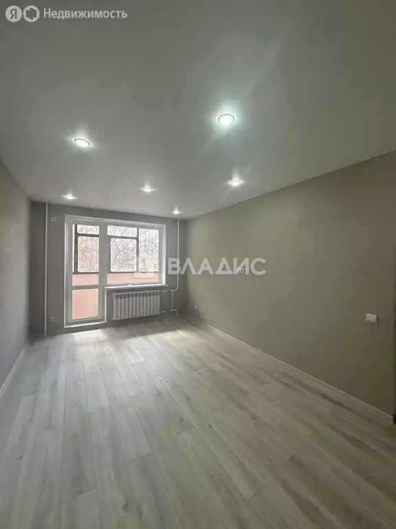 1-комнатная квартира: Строитель, улица Жукова, 7 (34 м) - Фото 2