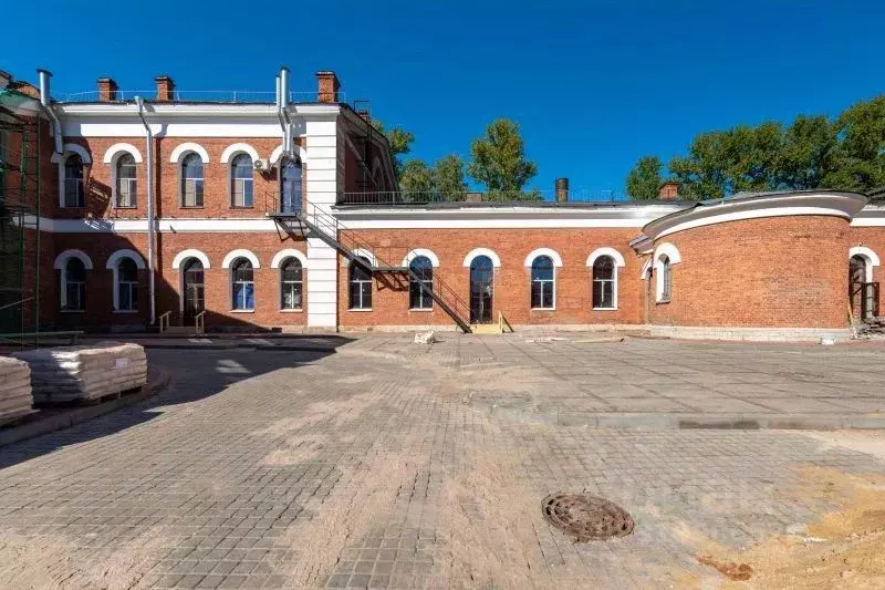 Торговая площадь в Санкт-Петербург ул. Комсомола, 2 (20 м) - Фото 1