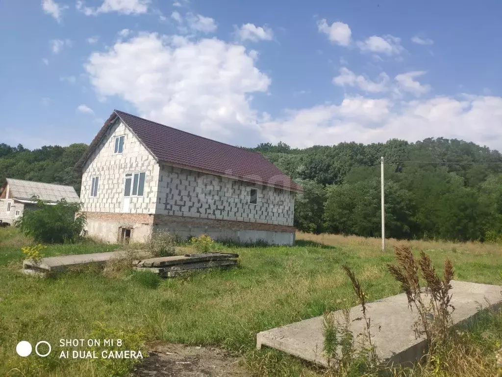 Дом в Белгородская область, Новооскольский муниципальный округ, с. ... - Фото 1