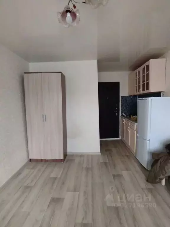 Комната Омская область, Омск ул. Дмитриева, 5/2 (18.0 м) - Фото 2