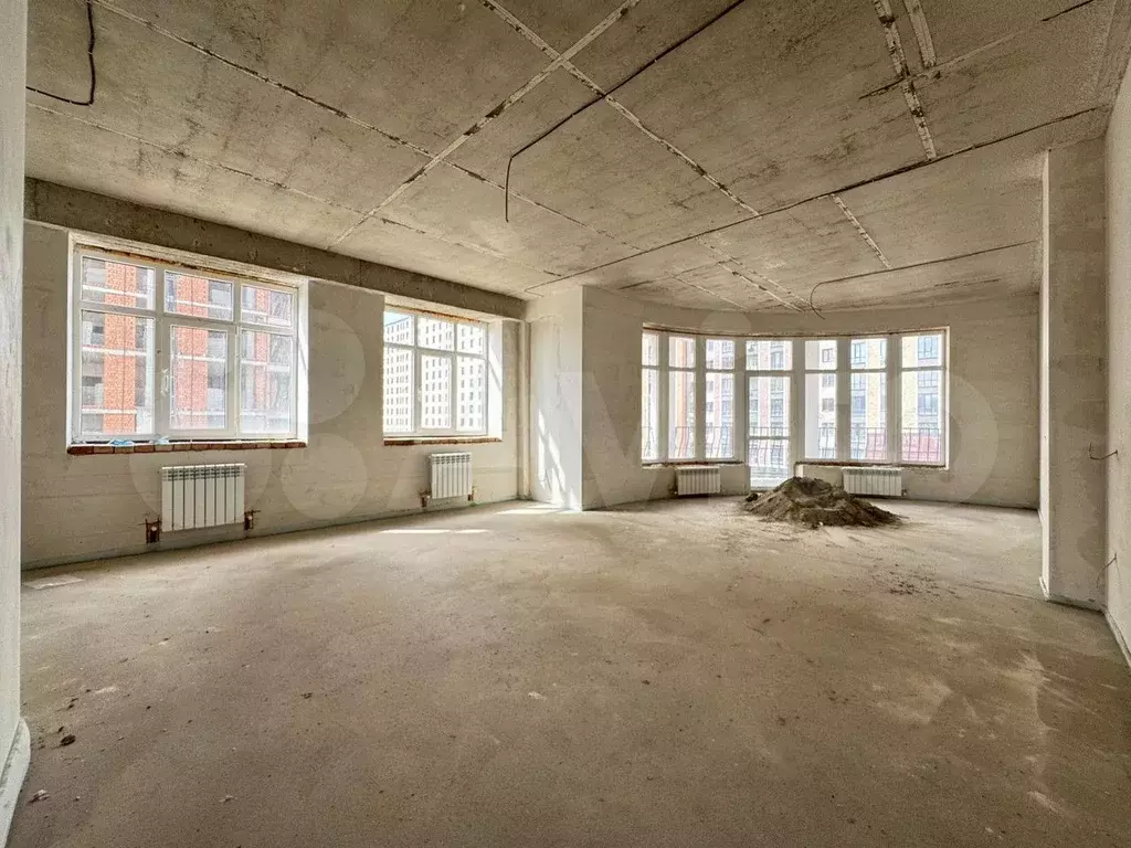 4-к. квартира, 170 м, 4/8 эт. - Фото 1