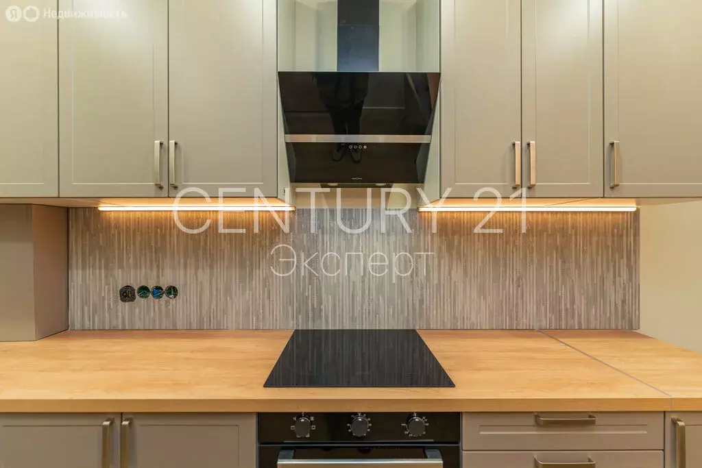 1-комнатная квартира: Зеленоградск, улица имени Гвардии Рядового ... - Фото 1