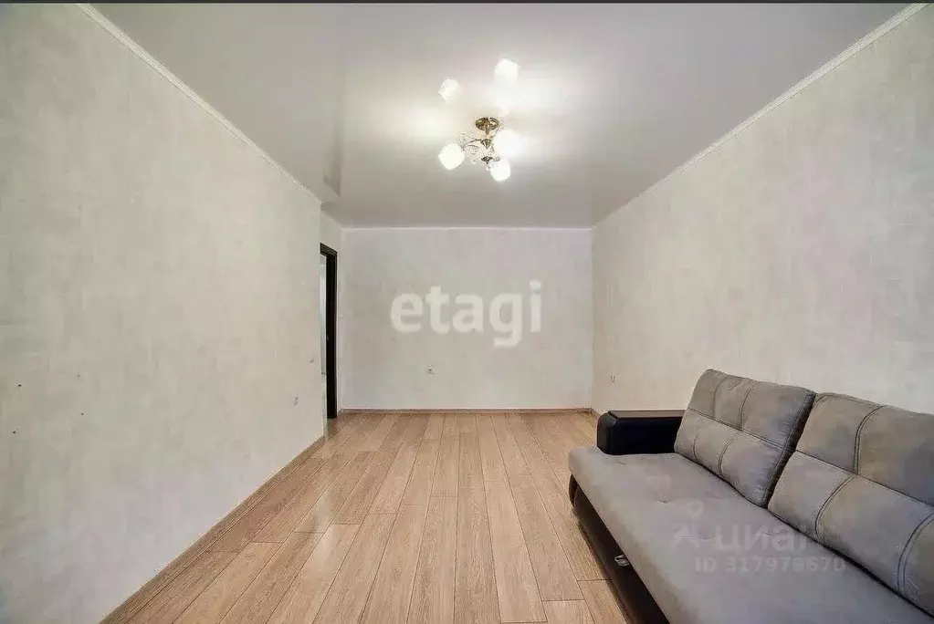 3-к кв. Башкортостан, Стерлитамак ул. Машиностроителей, 64 (65.4 м) - Фото 1