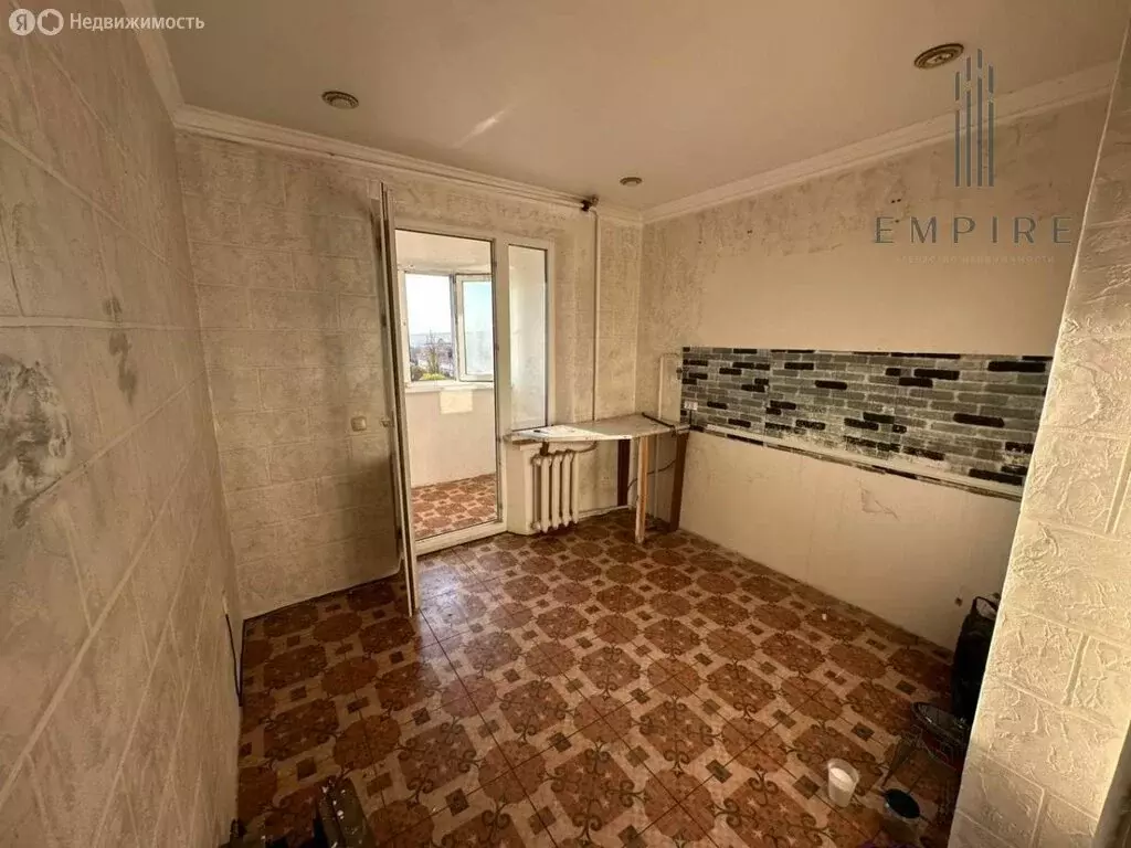 3-комнатная квартира: Грозный, улица Мамсурова, 20 (69 м) - Фото 1