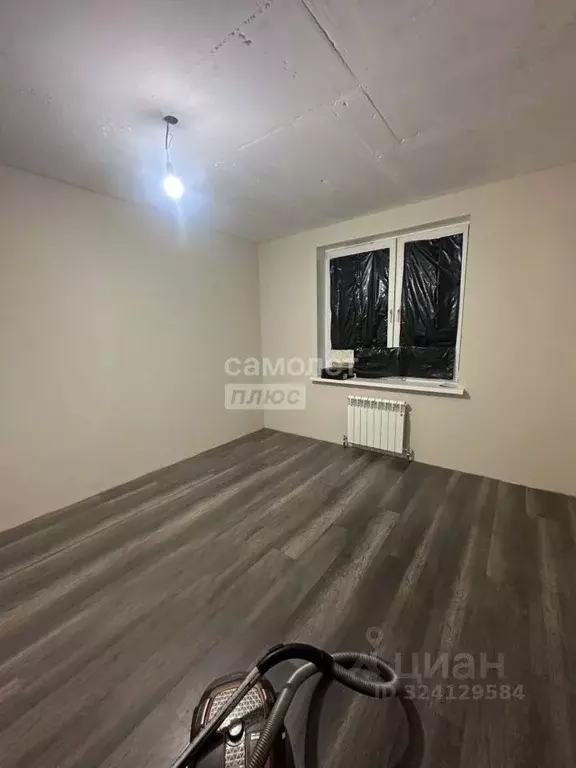 1-к кв. Омская область, Омск Взлетная ул., 13 (38.0 м) - Фото 0