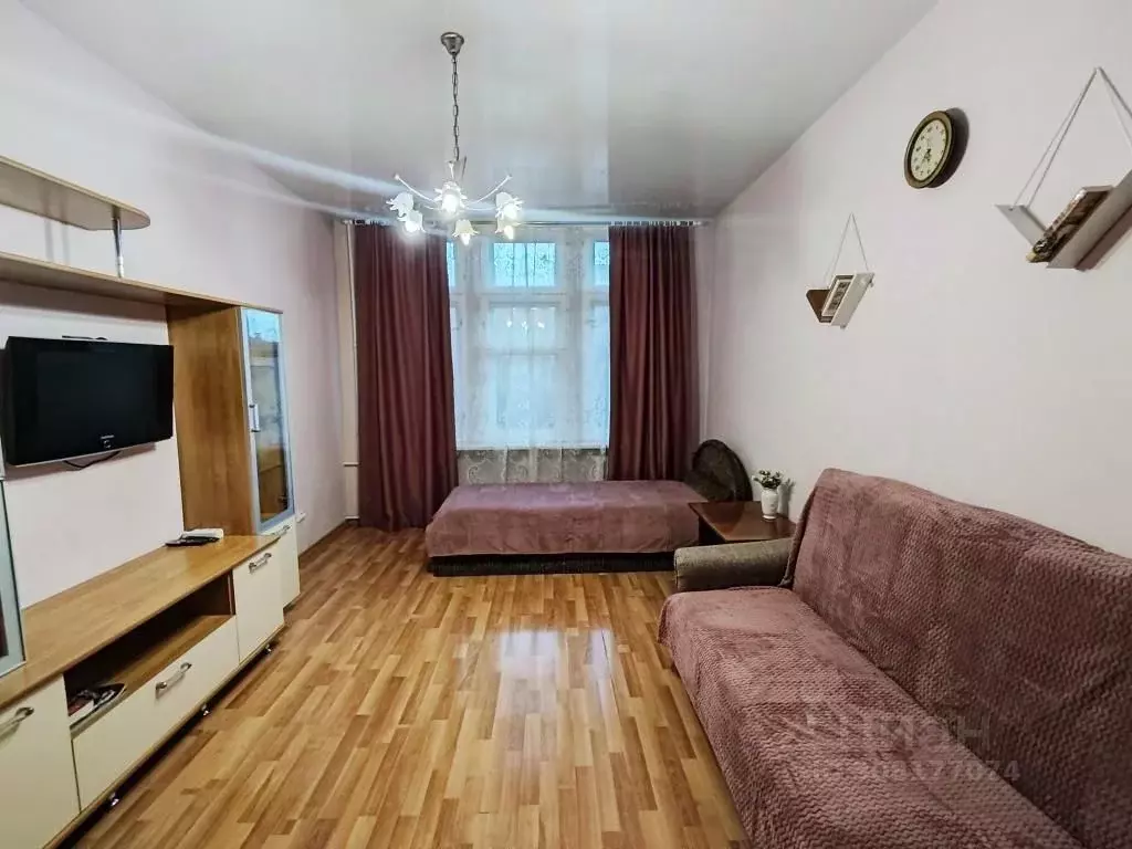 1-к кв. Вологодская область, Череповец ул. Ленина, 129а (60.0 м) - Фото 2