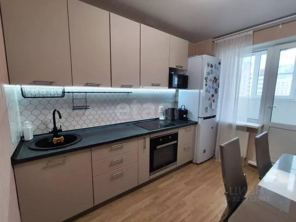 1-к кв. Санкт-Петербург пос. Парголово, ул. Тихоокеанская, 1к2 (32.0 ... - Фото 0