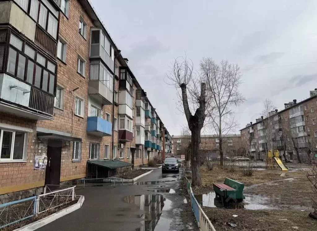 3-к кв. Хакасия, Абакан ул. Кошурникова, 7 (54.0 м) - Фото 1