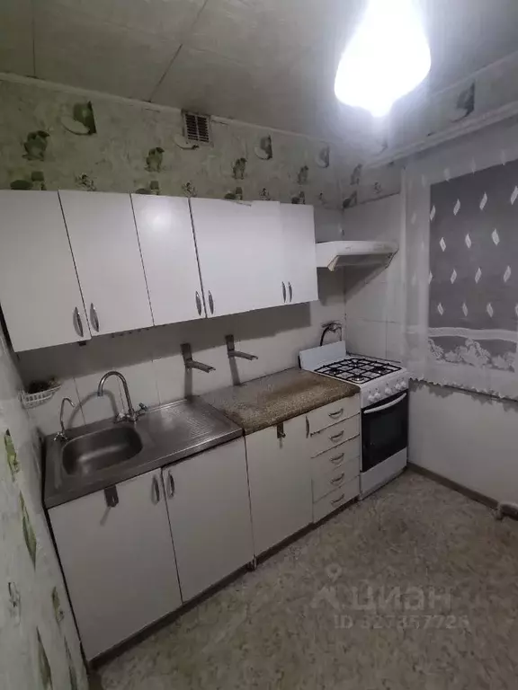 2-к кв. Удмуртия, Ижевск Школьная ул., 61 (48.0 м) - Фото 1