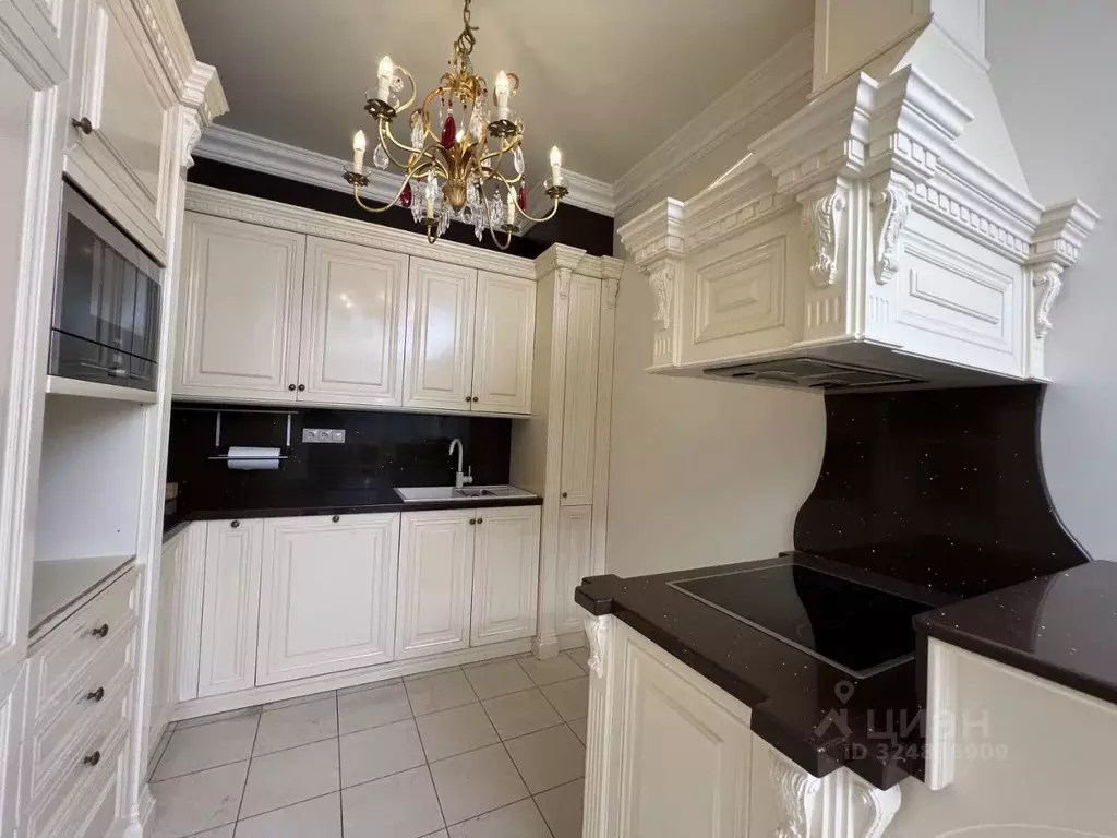 5-к кв. Москва ул. Крылатские Холмы, 33к1 (161.3 м) - Фото 1