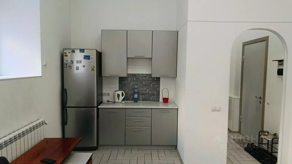 1-к кв. Омская область, Омск Транссибирская ул., 6к2 (30.0 м) - Фото 2