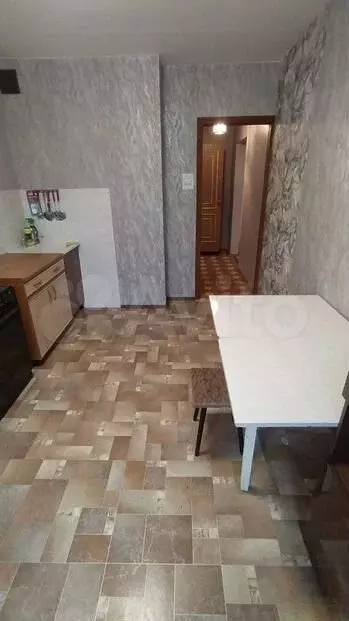 1-к. квартира, 40м, 4/10эт. - Фото 0