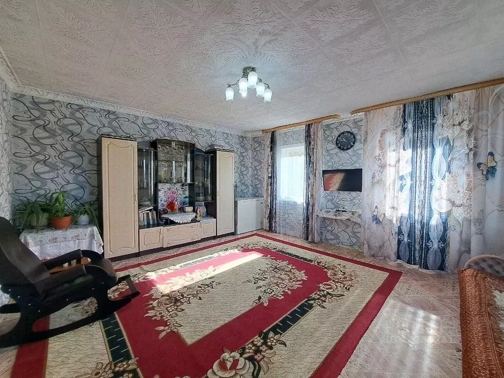 Дом в Бурятия, Улан-Удэ Новая Комушка мкр, ул. Байдоновская (50 м) - Фото 1