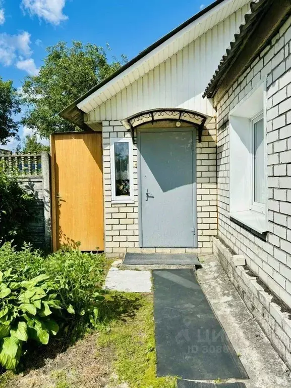 Дом в Брянская область, Брянск пер. Кирова, 72 (80 м) - Фото 0