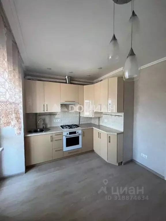 3-к кв. Ростовская область, Новочеркасск ул. Фрунзе (81.6 м) - Фото 1