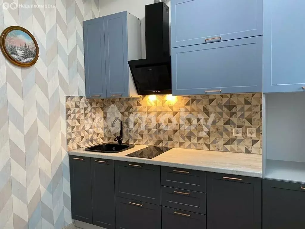 1-комнатная квартира: Калининград, Дачная улица, 8 (37 м) - Фото 1