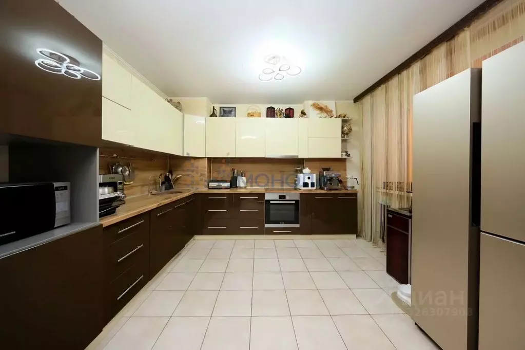 3-к кв. Нижегородская область, Нижний Новгород Ошарская ул., 98 (79.7 ... - Фото 1