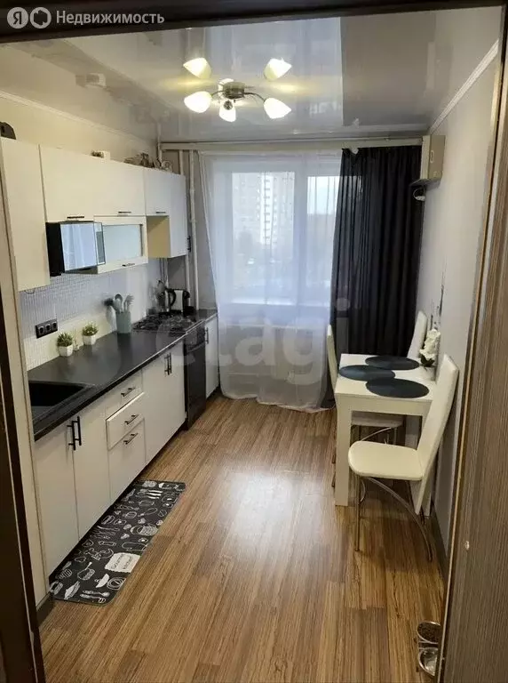 2-комнатная квартира: Энгельс, Студенческая улица, 184А (52.9 м) - Фото 1