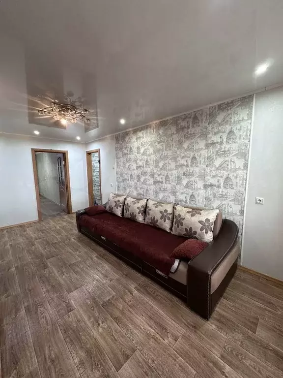 2-к. квартира, 43 м, 5/5 эт. - Фото 1