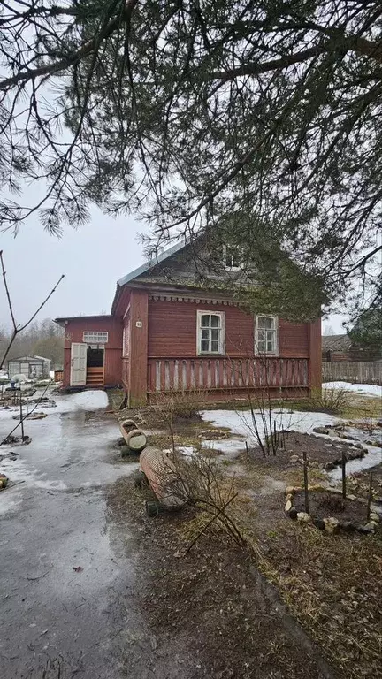 Дом в Новгородская область, Боровичский район, Передское с/пос, д. ... - Фото 1