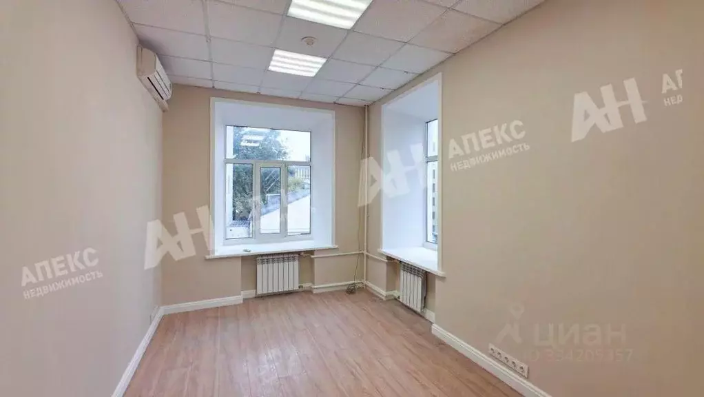 Офис в Москва Яузский бул., 13С3 (150 м) - Фото 1