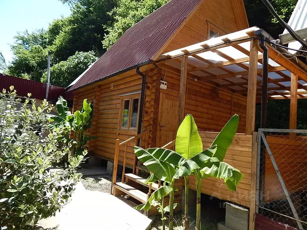 Дом в Краснодарский край, Сочи с. Глубокая Щель, ул. Глубокая, 8 (80 ... - Фото 1