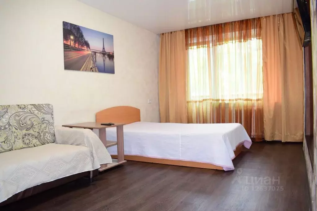3-к кв. Красноярский край, Зеленогорск ул. Энергетиков, 1Б (61.1 м) - Фото 0