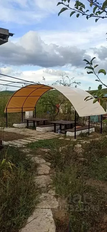 Дом в Крым, Бахчисарайский район, Голубинское с/пос, с. Соколиное ул. ... - Фото 1
