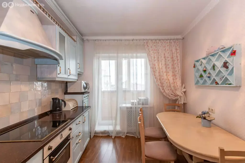 1-комнатная квартира: Омск, улица Маршала Жукова, 101к1/37 (47 м) - Фото 1