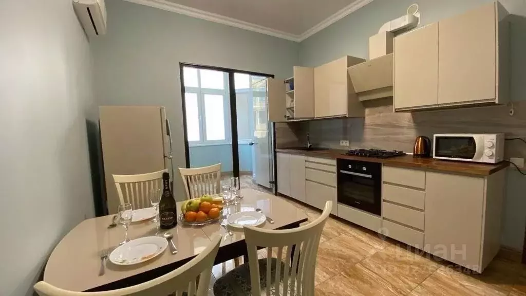 2-к кв. Краснодарский край, Сочи ул. Полтавская, 32/9 (98.0 м) - Фото 1