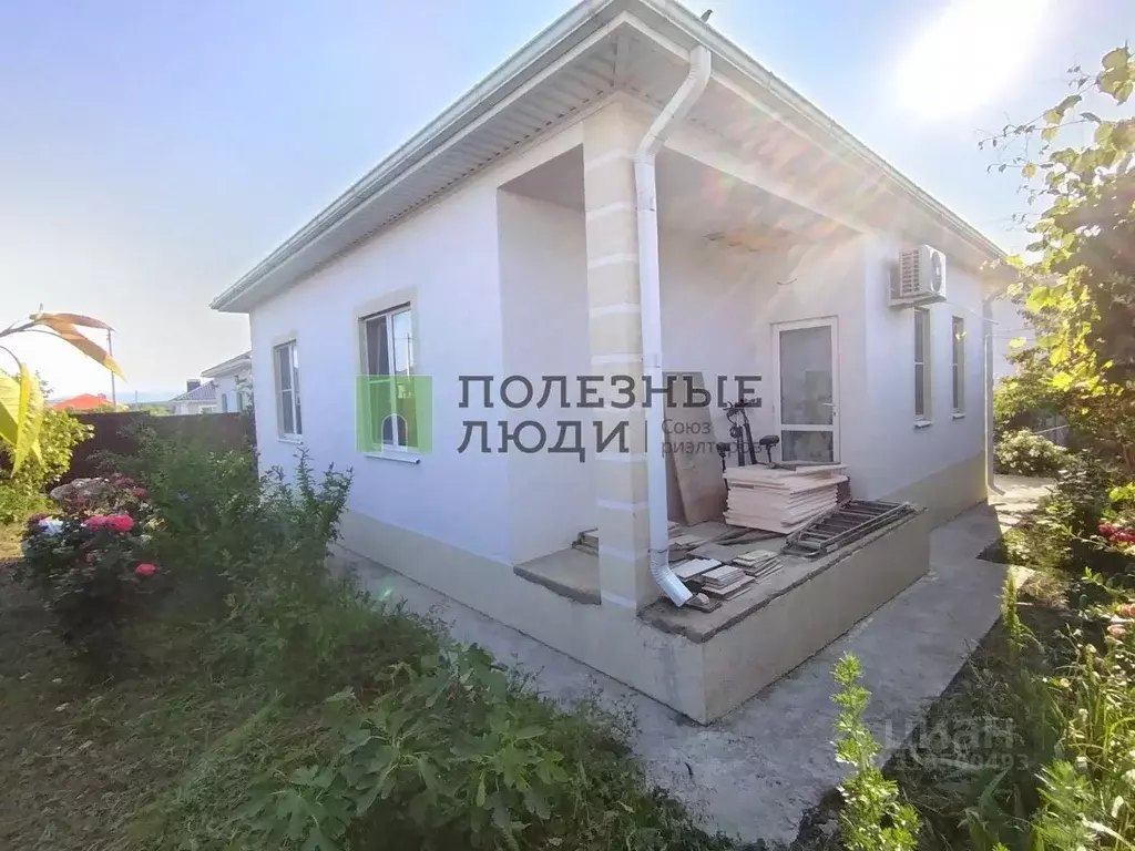 Дом в Краснодарский край, Новороссийск городской округ, Семигорский ... - Фото 0