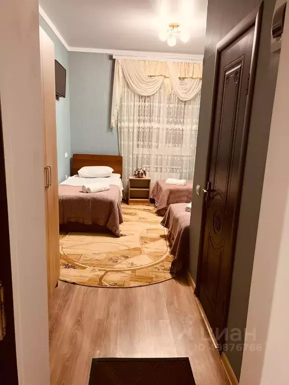 Комната Карачаево-Черкесия, Зеленчукский район, с. Архыз ул. Алиева, ... - Фото 1